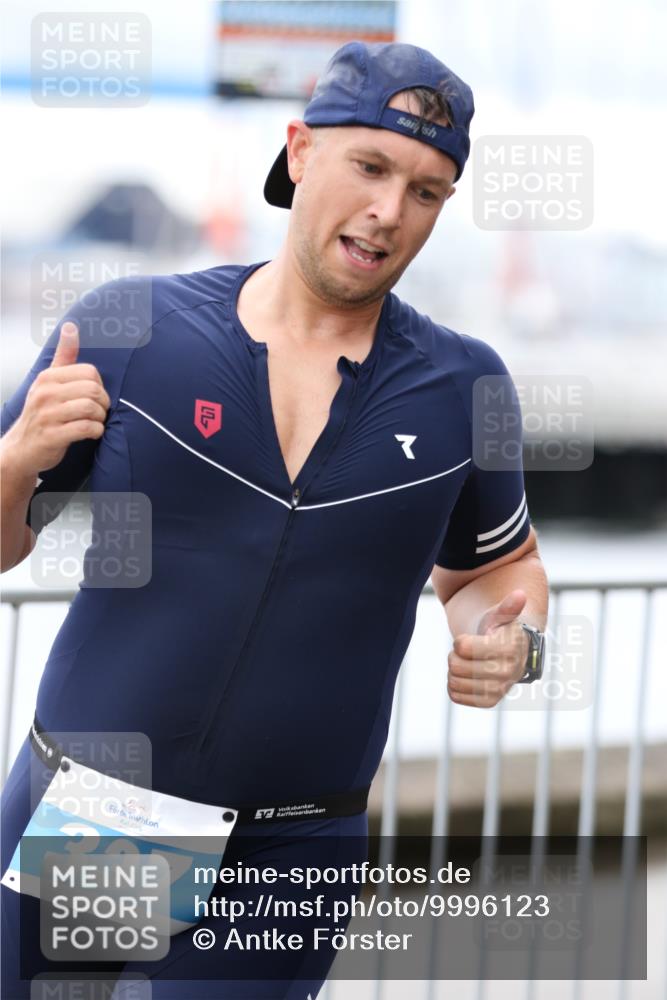 16.08.2026 - KN Förde Triathlon 2026 Antke Förster http://msf.ph/oto/9996123 16.08.2026 11:44:19 Laufen  meine-sportfotos.de