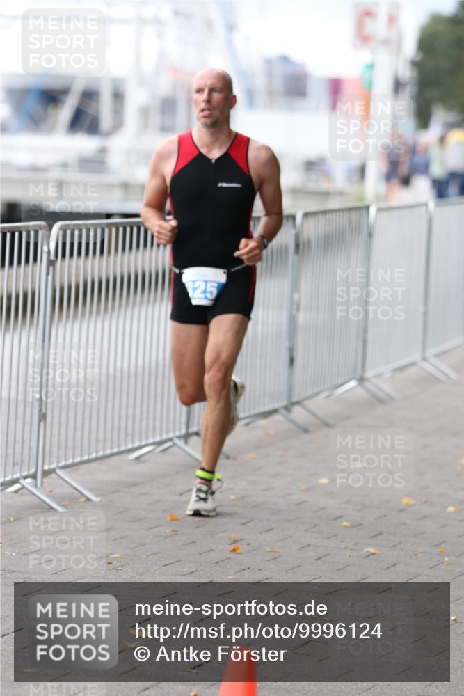 16.08.2026 - KN Förde Triathlon 2026 Antke Förster http://msf.ph/oto/9996124 16.08.2026 11:44:27 Laufen  meine-sportfotos.de