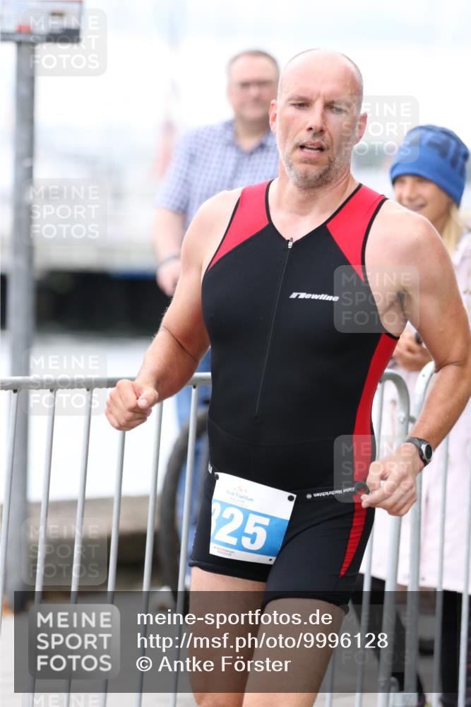 16.08.2026 - KN Förde Triathlon 2026 Antke Förster http://msf.ph/oto/9996128 16.08.2026 11:44:29 Laufen  meine-sportfotos.de