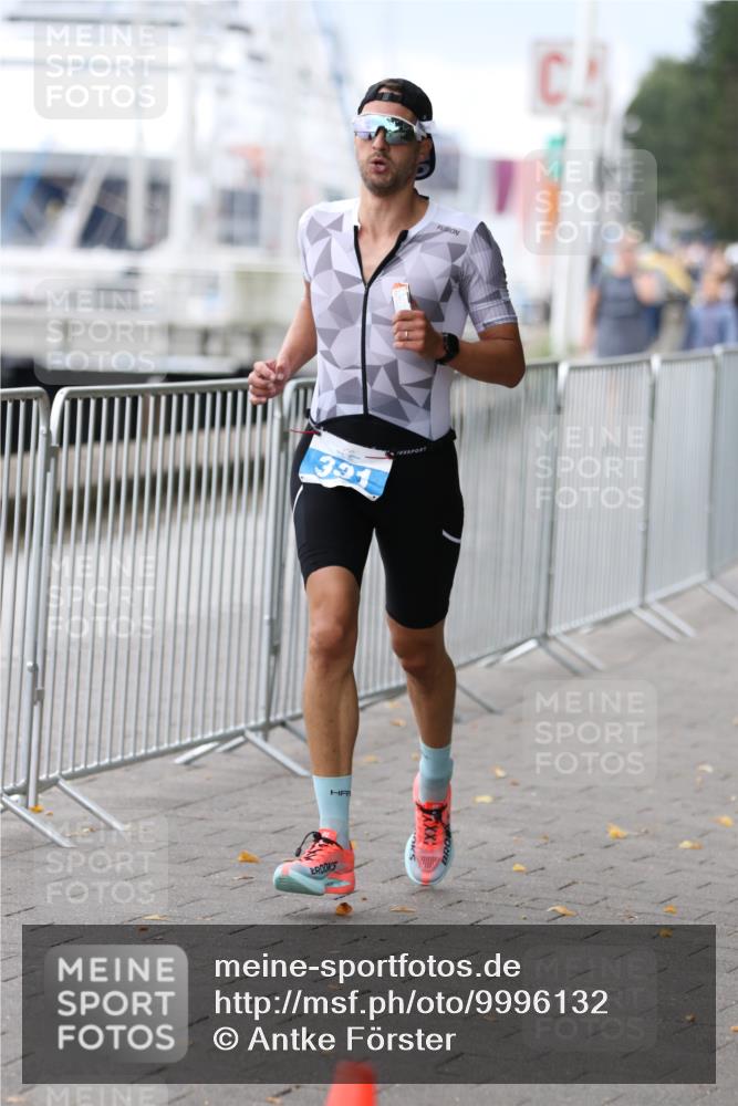 16.08.2026 - KN Förde Triathlon 2026 Antke Förster http://msf.ph/oto/9996132 16.08.2026 11:44:51 Laufen  meine-sportfotos.de