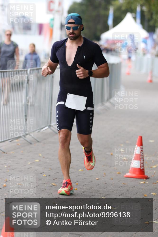 16.08.2026 - KN Förde Triathlon 2026 Antke Förster http://msf.ph/oto/9996138 16.08.2026 11:45:06 Laufen  meine-sportfotos.de