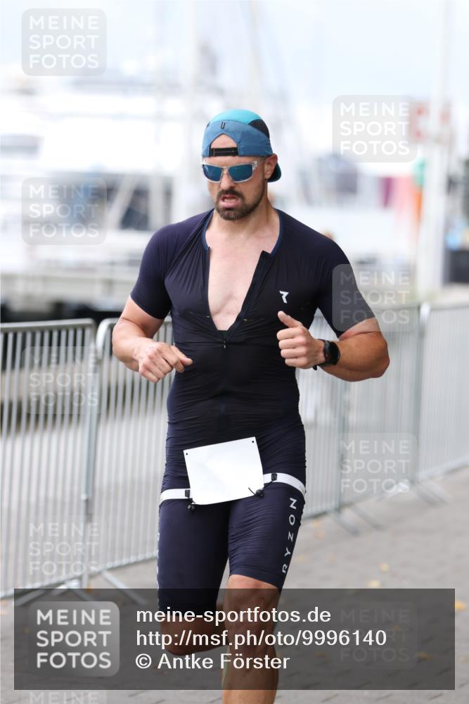 16.08.2026 - KN Förde Triathlon 2026 Antke Förster http://msf.ph/oto/9996140 16.08.2026 11:45:07 Laufen  meine-sportfotos.de