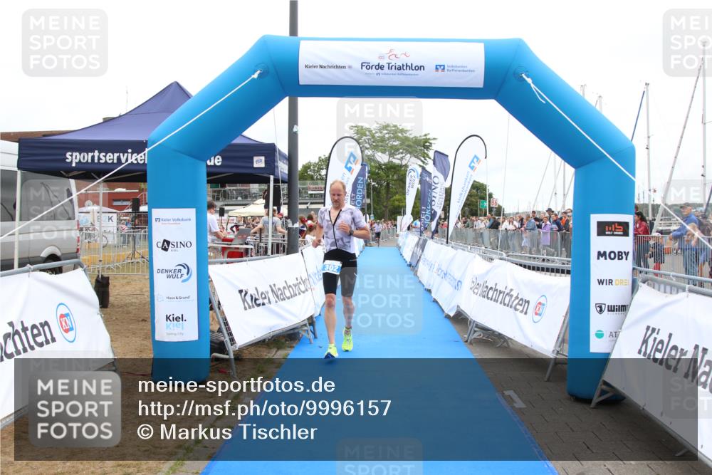 16.08.2026 - KN Förde Triathlon 2026 Markus Tischler http://msf.ph/oto/9996157 16.08.2026 11:54:58 Ziel 302, 302 meine-sportfotos.de