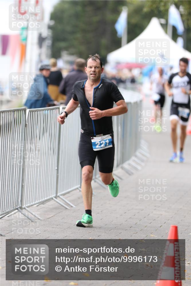 16.08.2026 - KN Förde Triathlon 2026 Antke Förster http://msf.ph/oto/9996173 16.08.2026 11:46:13 Laufen  meine-sportfotos.de