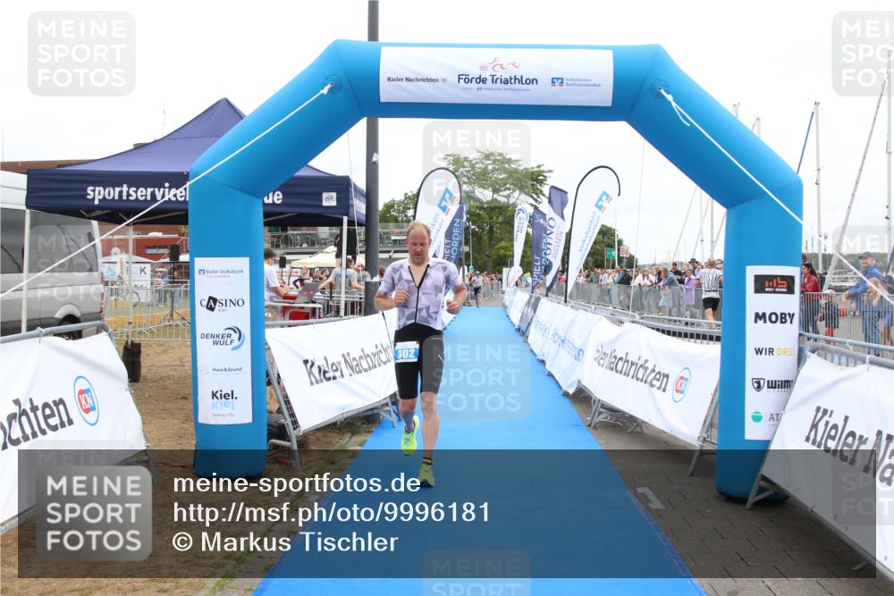16.08.2026 - KN Förde Triathlon 2026 Markus Tischler http://msf.ph/oto/9996181 16.08.2026 11:54:58 Ziel 302, 302 meine-sportfotos.de