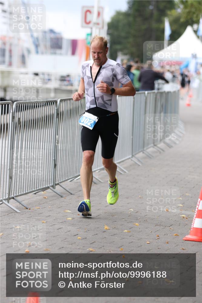 16.08.2026 - KN Förde Triathlon 2026 Antke Förster http://msf.ph/oto/9996188 16.08.2026 11:46:27 Laufen  meine-sportfotos.de