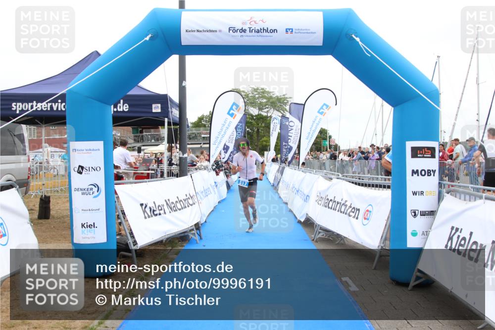 16.08.2026 - KN Förde Triathlon 2026 Markus Tischler http://msf.ph/oto/9996191 16.08.2026 11:55:07 Ziel 317, 317 meine-sportfotos.de