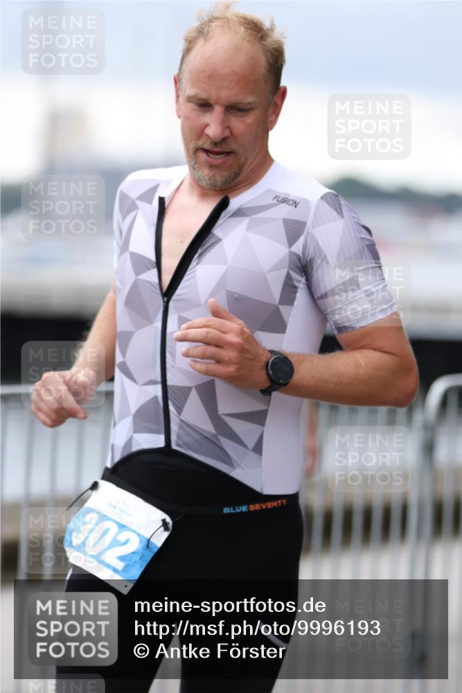 16.08.2026 - KN Förde Triathlon 2026 Antke Förster http://msf.ph/oto/9996193 16.08.2026 11:46:30 Laufen  meine-sportfotos.de