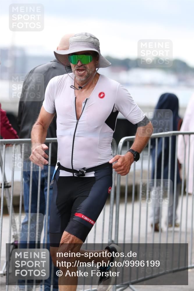 16.08.2026 - KN Förde Triathlon 2026 Antke Förster http://msf.ph/oto/9996199 16.08.2026 11:46:56 Laufen  meine-sportfotos.de