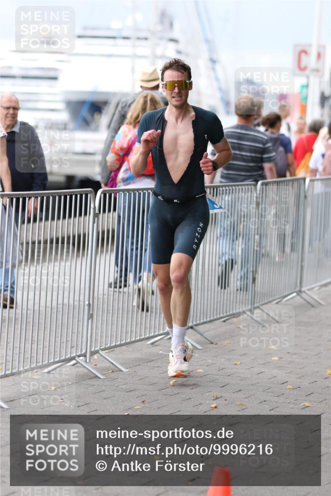 16.08.2026 - KN Förde Triathlon 2026 Antke Förster http://msf.ph/oto/9996216 16.08.2026 11:47:56 Laufen  meine-sportfotos.de