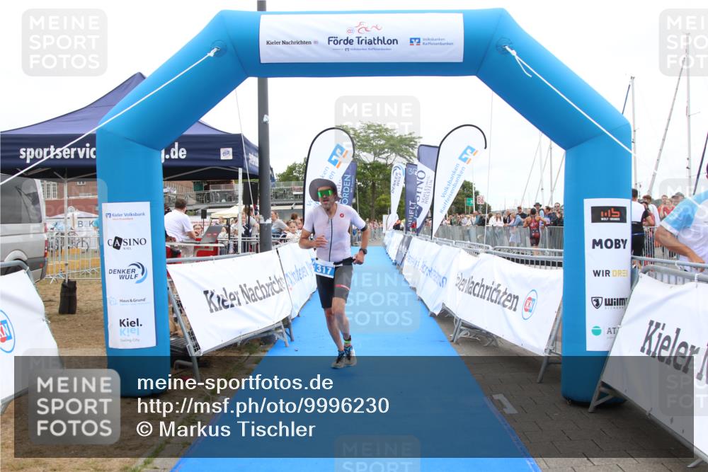 16.08.2026 - KN Förde Triathlon 2026 Markus Tischler http://msf.ph/oto/9996230 16.08.2026 11:55:08 Ziel 317, 317 meine-sportfotos.de