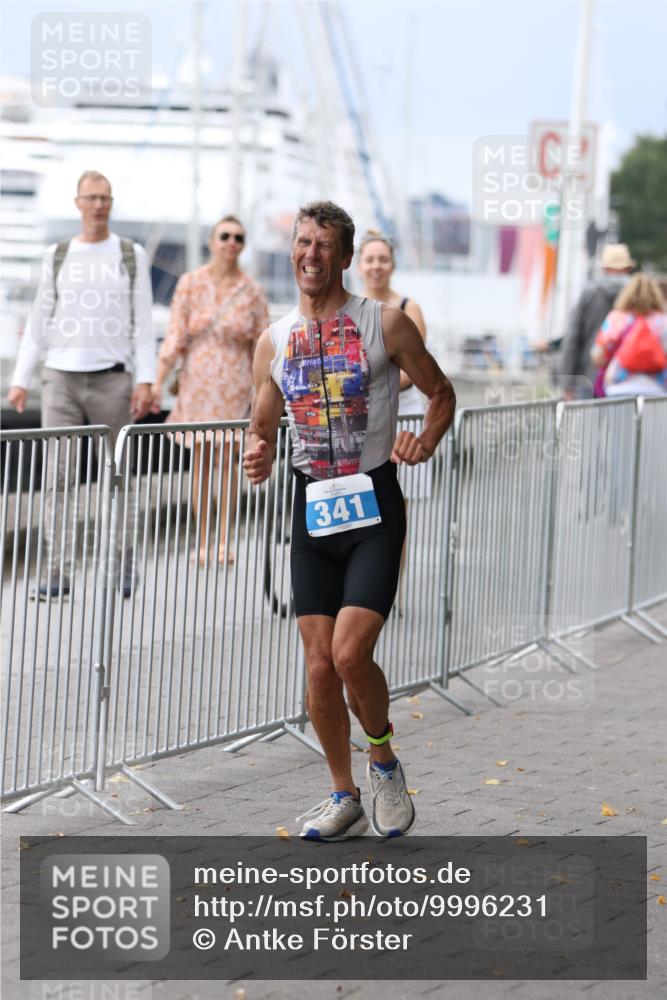 16.08.2026 - KN Förde Triathlon 2026 Antke Förster http://msf.ph/oto/9996231 16.08.2026 11:48:11 Laufen  meine-sportfotos.de