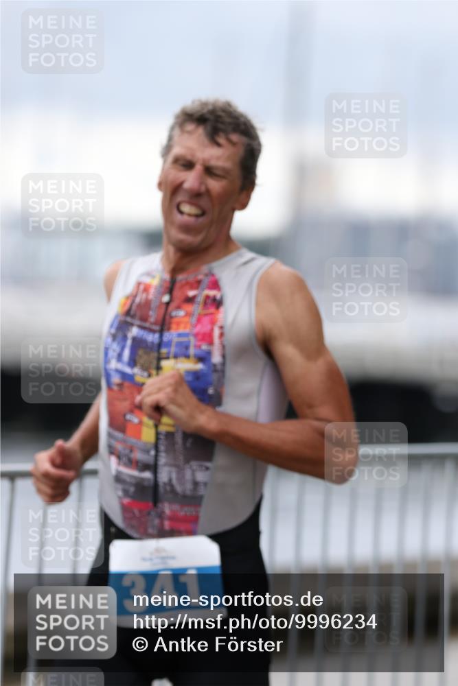 16.08.2026 - KN Förde Triathlon 2026 Antke Förster http://msf.ph/oto/9996234 16.08.2026 11:48:14 Laufen  meine-sportfotos.de