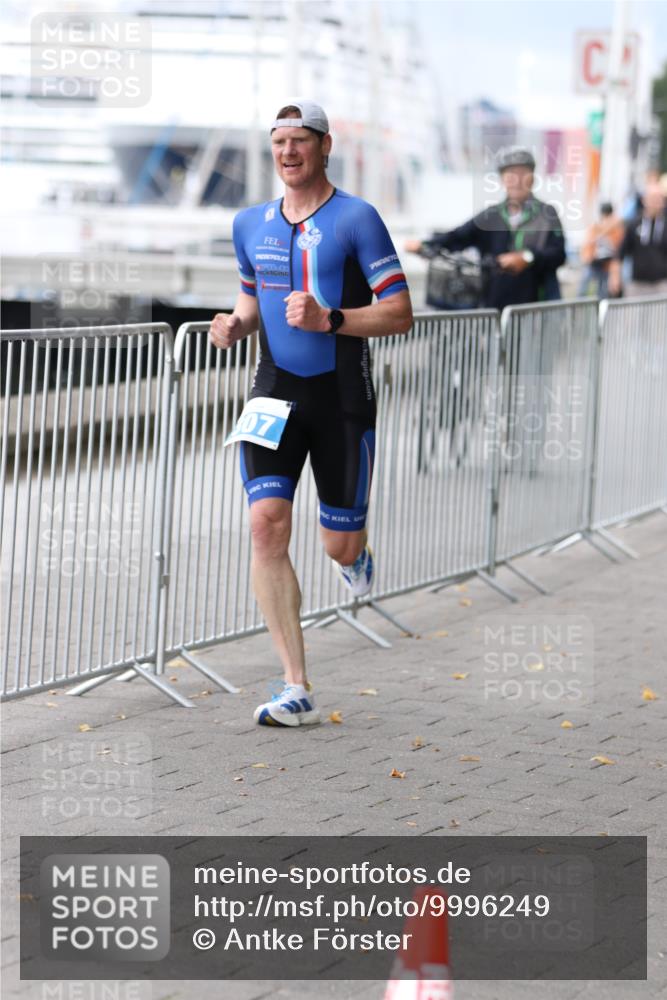 16.08.2026 - KN Förde Triathlon 2026 Antke Förster http://msf.ph/oto/9996249 16.08.2026 11:48:41 Laufen  meine-sportfotos.de