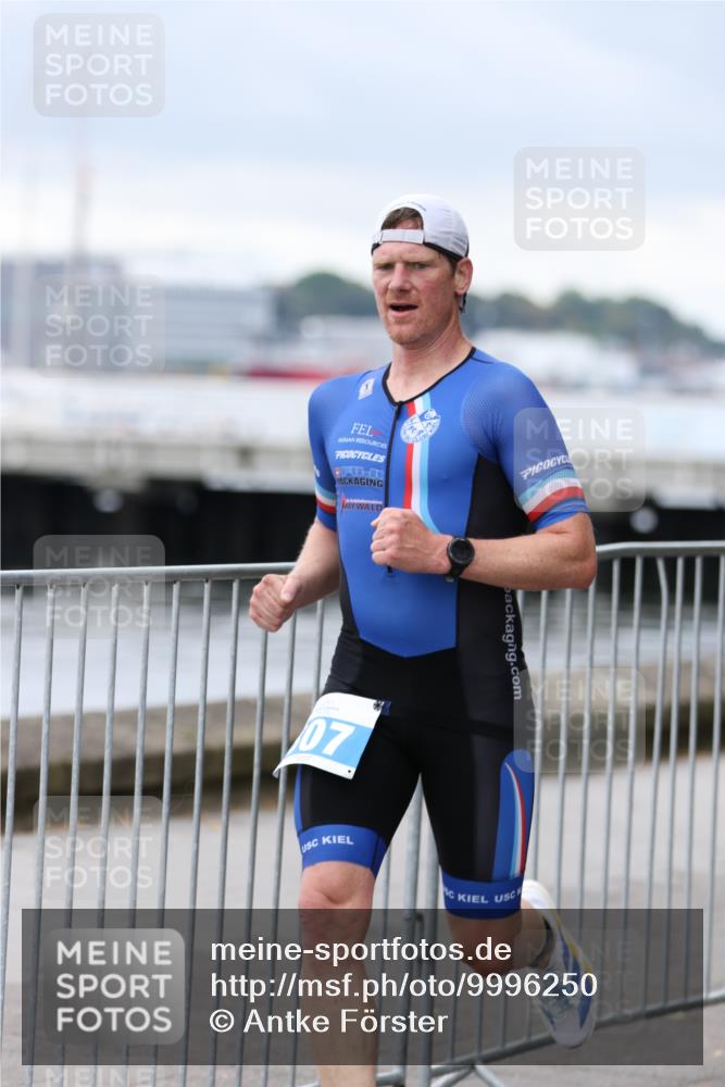 16.08.2026 - KN Förde Triathlon 2026 Antke Förster http://msf.ph/oto/9996250 16.08.2026 11:48:43 Laufen  meine-sportfotos.de