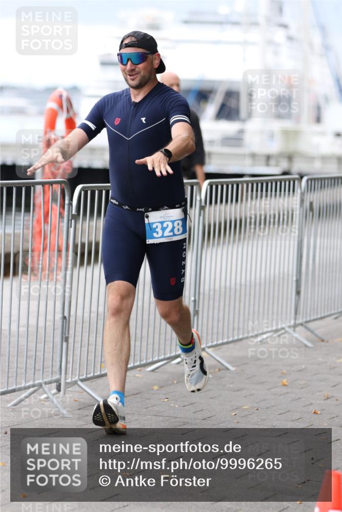 16.08.2026 - KN Förde Triathlon 2026 Antke Förster http://msf.ph/oto/9996265 16.08.2026 11:48:58 Laufen  meine-sportfotos.de