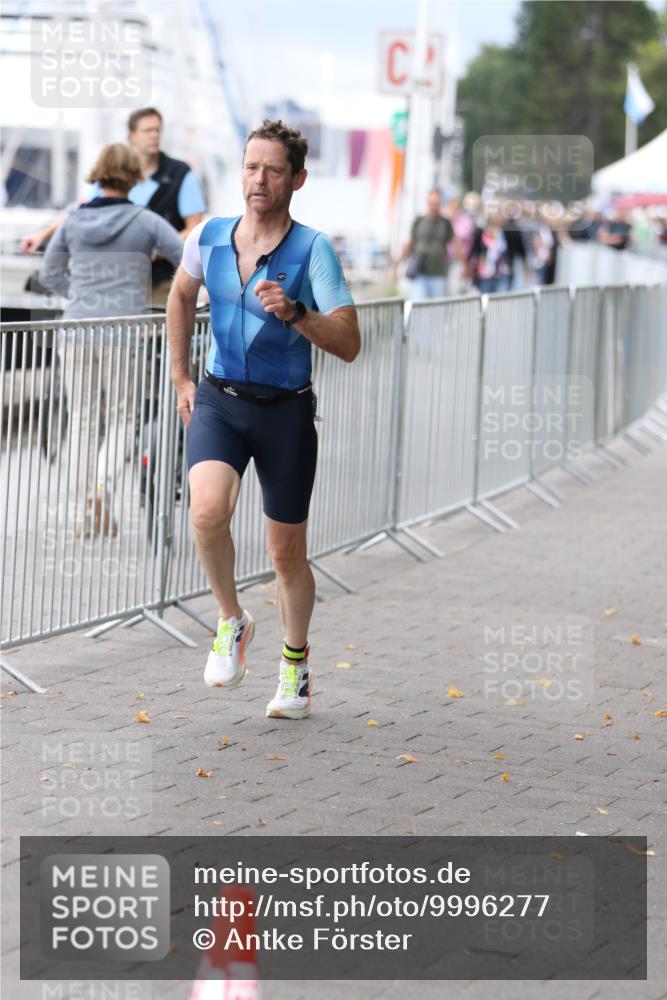 16.08.2026 - KN Förde Triathlon 2026 Antke Förster http://msf.ph/oto/9996277 16.08.2026 11:49:08 Laufen  meine-sportfotos.de