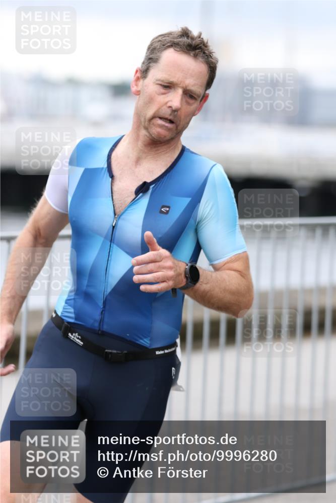 16.08.2026 - KN Förde Triathlon 2026 Antke Förster http://msf.ph/oto/9996280 16.08.2026 11:49:11 Laufen  meine-sportfotos.de