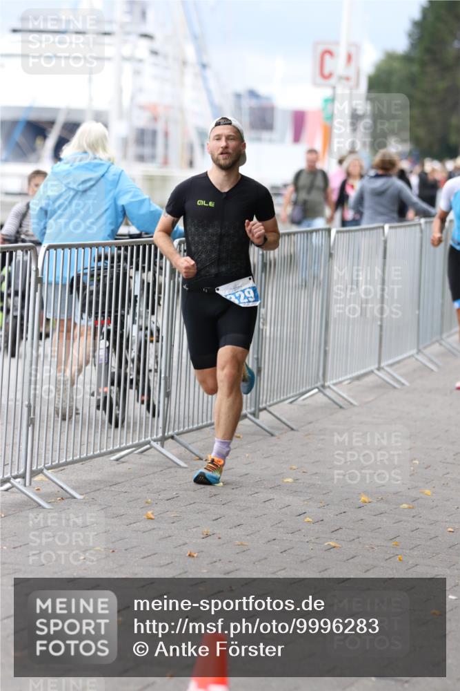 16.08.2026 - KN Förde Triathlon 2026 Antke Förster http://msf.ph/oto/9996283 16.08.2026 11:49:18 Laufen  meine-sportfotos.de