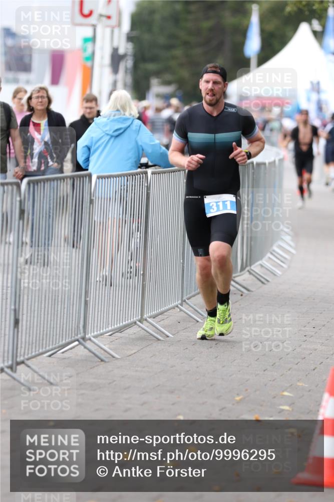 16.08.2026 - KN Förde Triathlon 2026 Antke Förster http://msf.ph/oto/9996295 16.08.2026 11:49:28 Laufen  meine-sportfotos.de