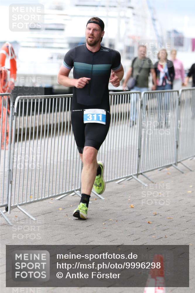 16.08.2026 - KN Förde Triathlon 2026 Antke Förster http://msf.ph/oto/9996298 16.08.2026 11:49:31 Laufen  meine-sportfotos.de