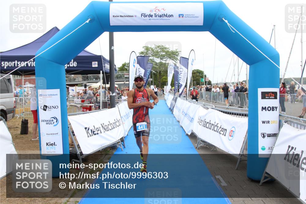 16.08.2026 - KN Förde Triathlon 2026 Markus Tischler http://msf.ph/oto/9996303 16.08.2026 11:56:43 Ziel 310, 441, 310, 441 meine-sportfotos.de