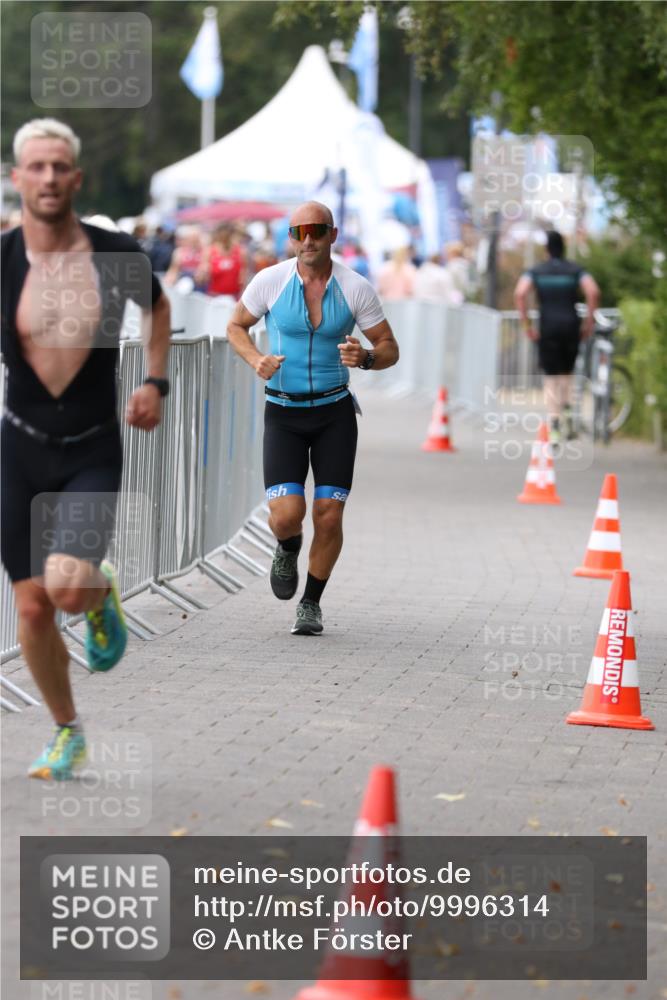 16.08.2026 - KN Förde Triathlon 2026 Antke Förster http://msf.ph/oto/9996314 16.08.2026 11:49:55 Laufen  meine-sportfotos.de