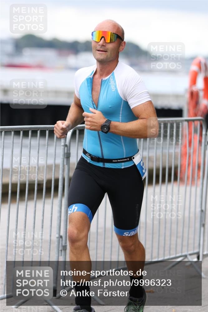 16.08.2026 - KN Förde Triathlon 2026 Antke Förster http://msf.ph/oto/9996323 16.08.2026 11:50:01 Laufen  meine-sportfotos.de