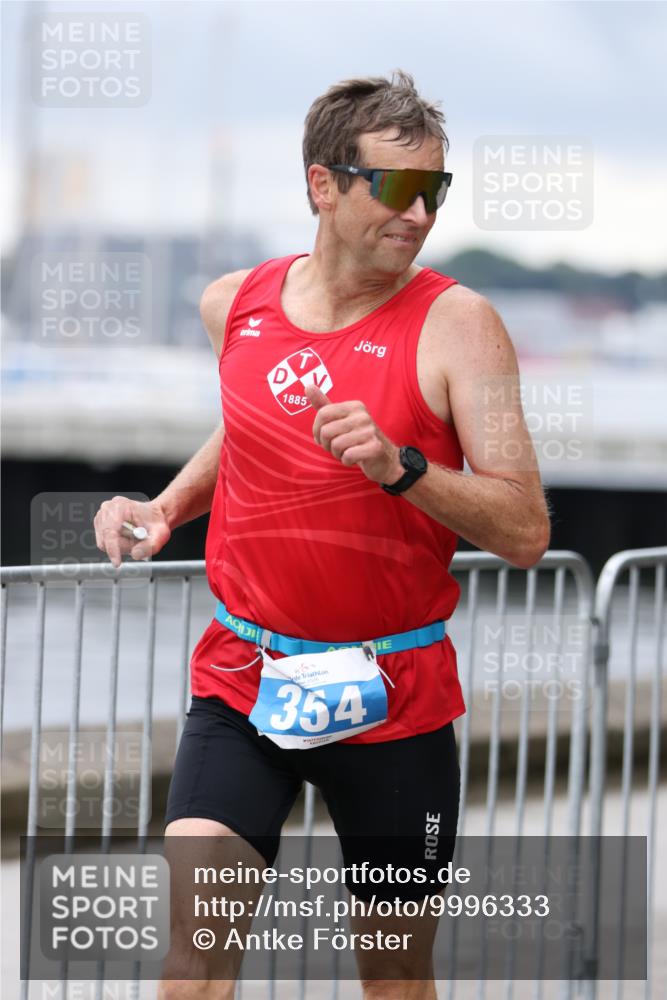 16.08.2026 - KN Förde Triathlon 2026 Antke Förster http://msf.ph/oto/9996333 16.08.2026 11:50:16 Laufen  meine-sportfotos.de