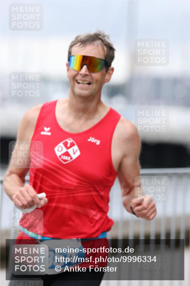 16.08.2026 - KN Förde Triathlon 2026 Antke Förster http://msf.ph/oto/9996334 16.08.2026 11:50:16 Laufen  meine-sportfotos.de