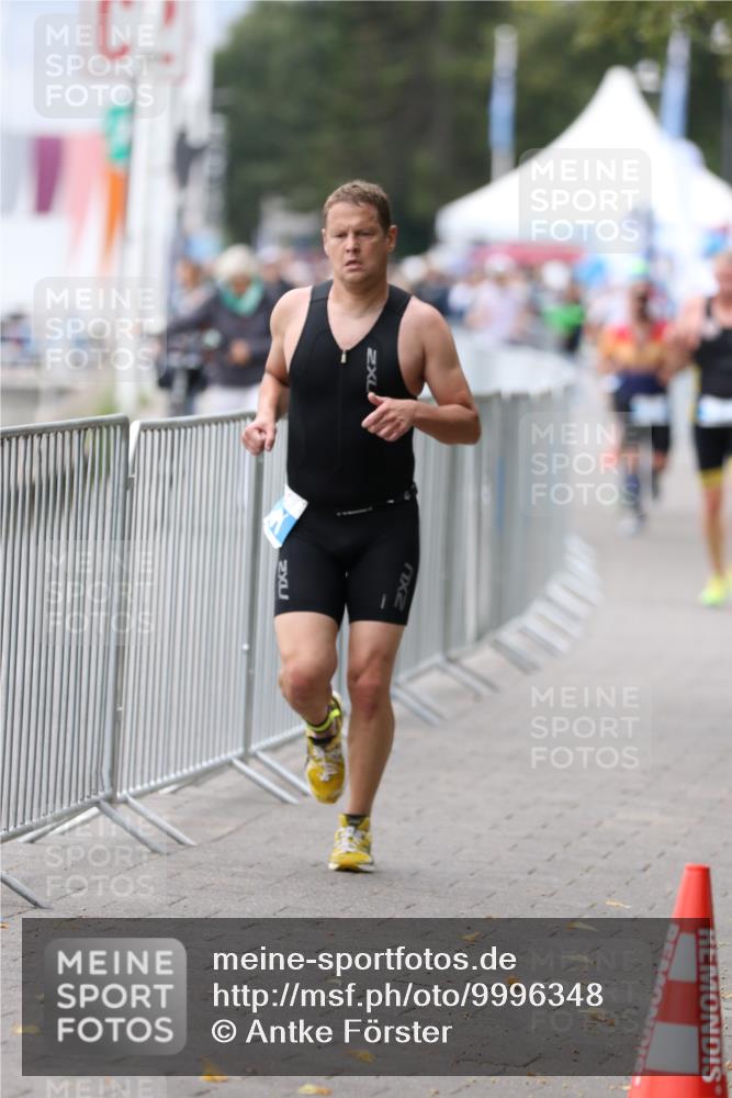 16.08.2026 - KN Förde Triathlon 2026 Antke Förster http://msf.ph/oto/9996348 16.08.2026 11:50:32 Laufen  meine-sportfotos.de