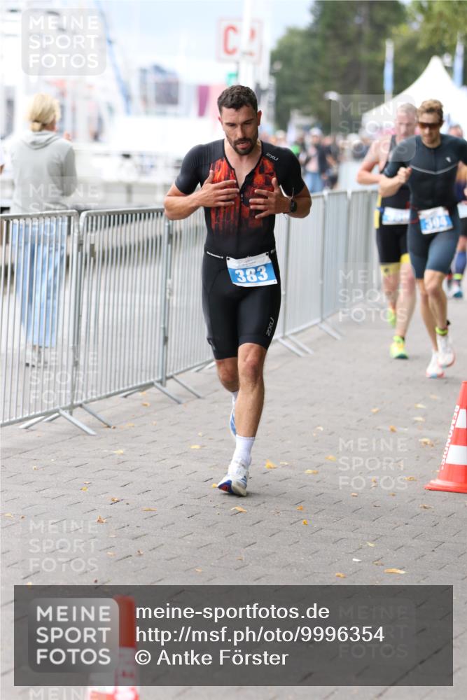 16.08.2026 - KN Förde Triathlon 2026 Antke Förster http://msf.ph/oto/9996354 16.08.2026 11:50:39 Laufen  meine-sportfotos.de