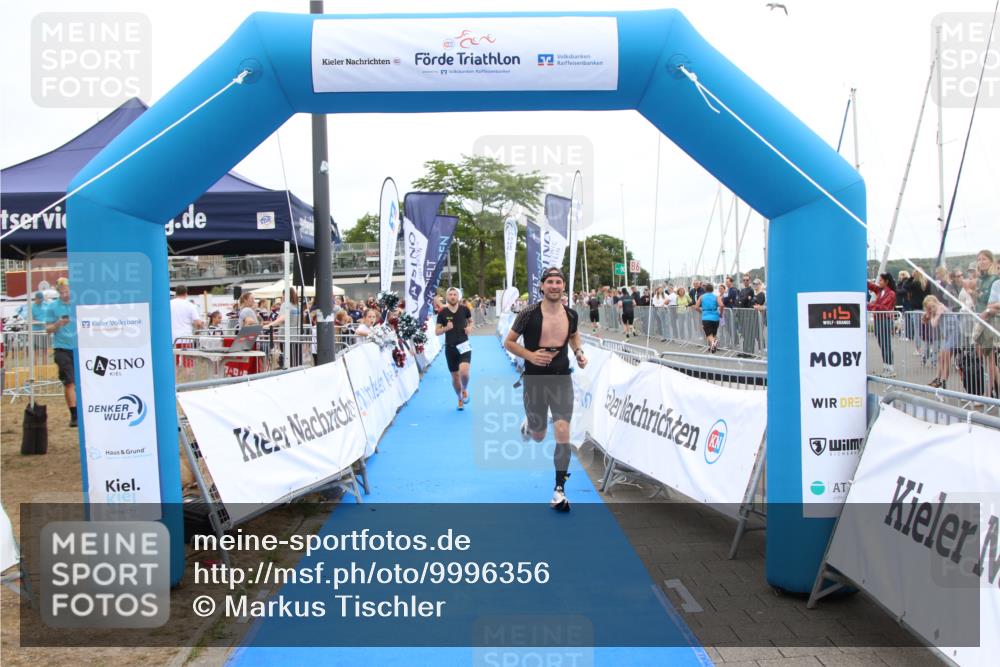 16.08.2026 - KN Förde Triathlon 2026 Markus Tischler http://msf.ph/oto/9996356 16.08.2026 11:56:56 Ziel 310, 323, 329, 310, 323, 329 meine-sportfotos.de