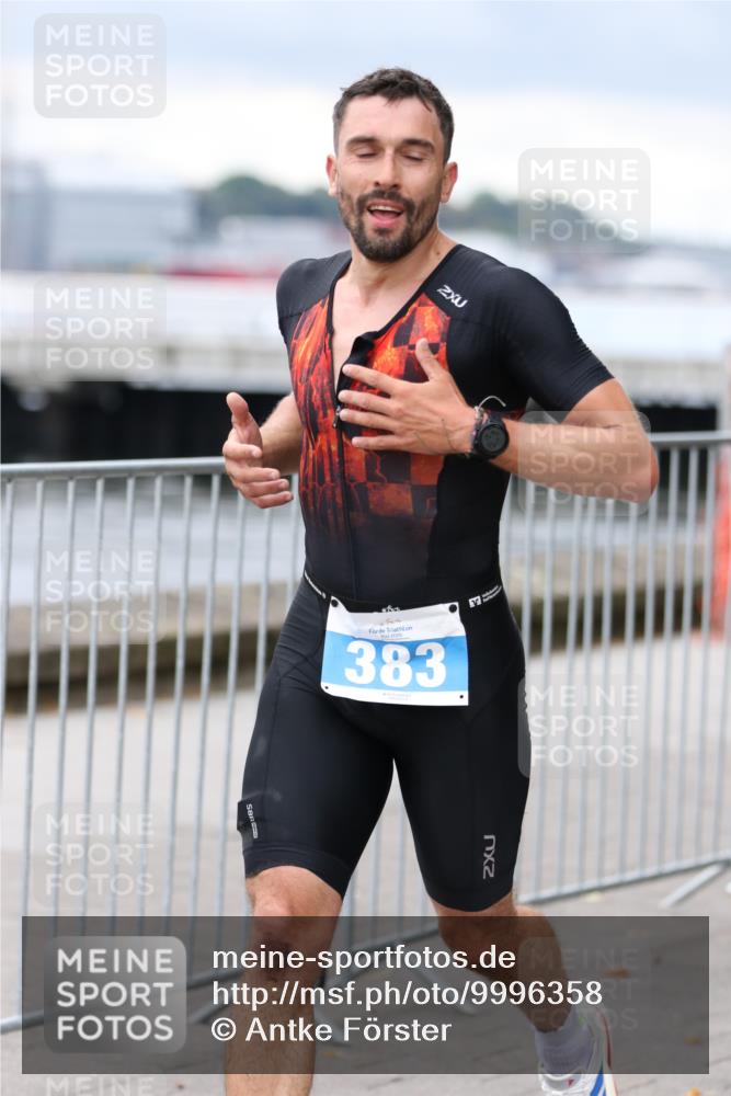 16.08.2026 - KN Förde Triathlon 2026 Antke Förster http://msf.ph/oto/9996358 16.08.2026 11:50:41 Laufen  meine-sportfotos.de