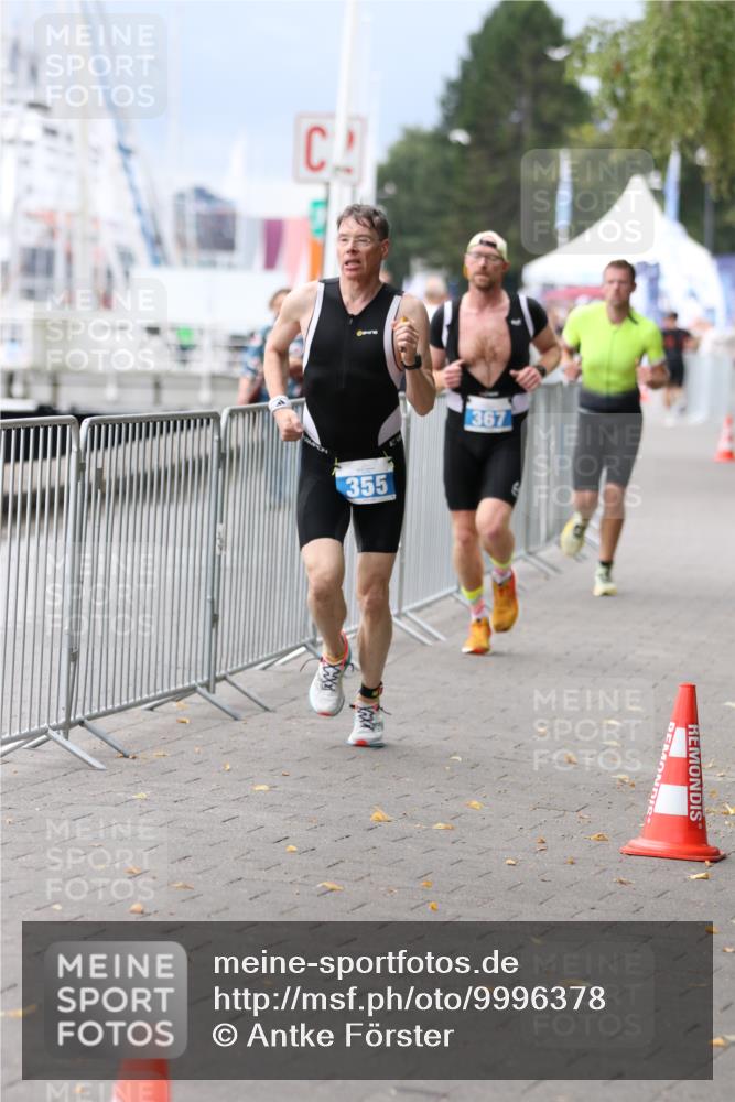 16.08.2026 - KN Förde Triathlon 2026 Antke Förster http://msf.ph/oto/9996378 16.08.2026 11:51:08 Laufen  meine-sportfotos.de