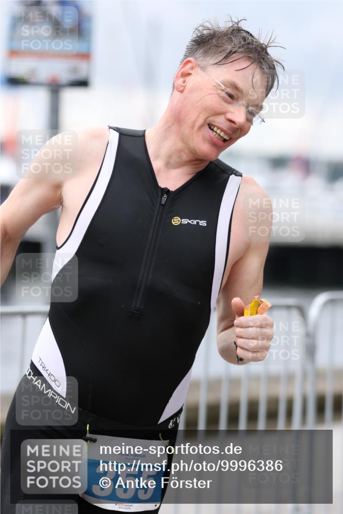 16.08.2026 - KN Förde Triathlon 2026 Antke Förster http://msf.ph/oto/9996386 16.08.2026 11:51:12 Laufen  meine-sportfotos.de