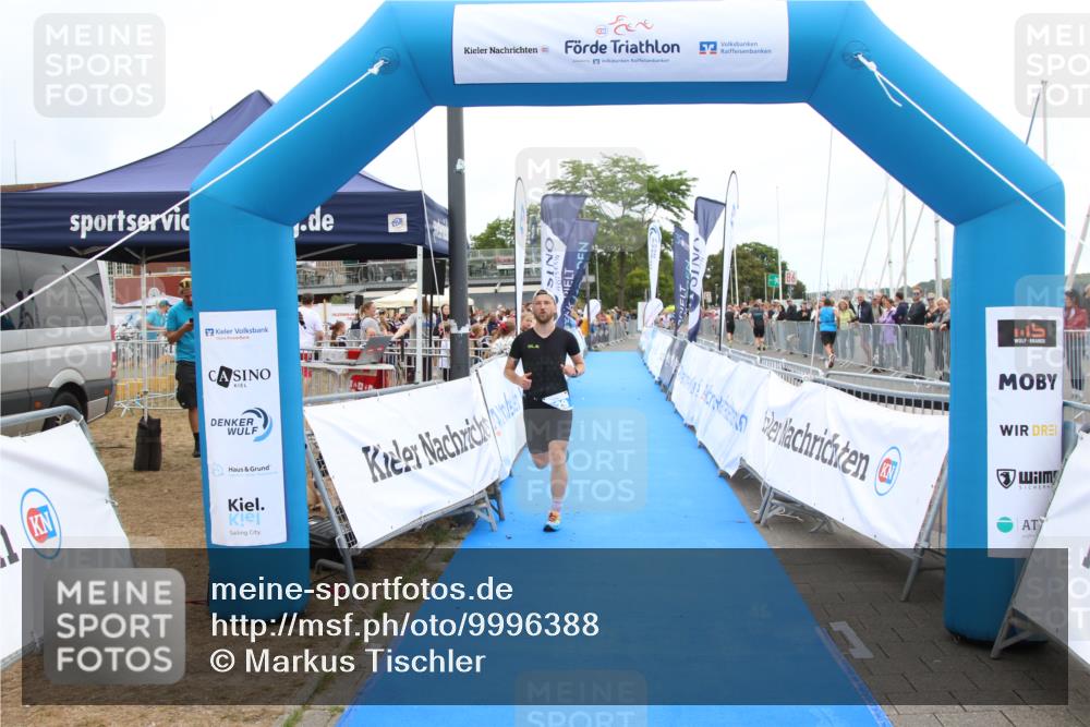 16.08.2026 - KN Förde Triathlon 2026 Markus Tischler http://msf.ph/oto/9996388 16.08.2026 11:56:57 Ziel 310, 323, 329, 310, 323, 329 meine-sportfotos.de