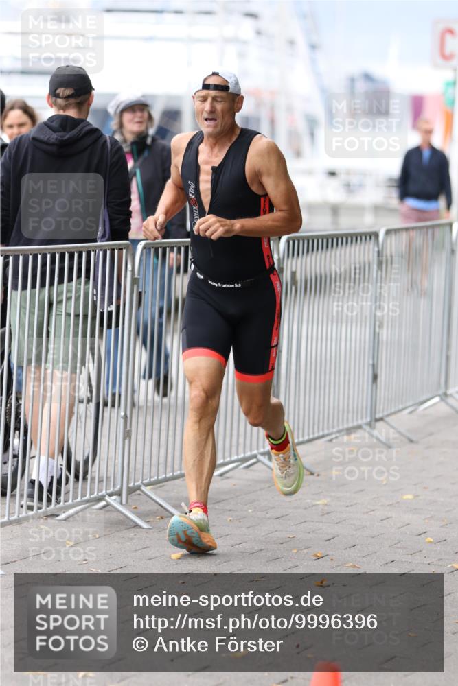16.08.2026 - KN Förde Triathlon 2026 Antke Förster http://msf.ph/oto/9996396 16.08.2026 11:51:26 Laufen  meine-sportfotos.de