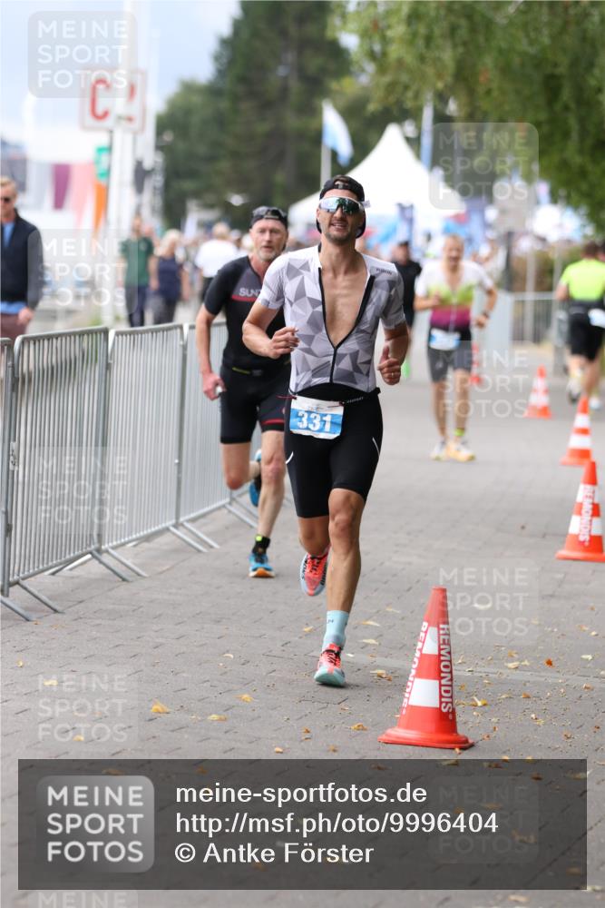 16.08.2026 - KN Förde Triathlon 2026 Antke Förster http://msf.ph/oto/9996404 16.08.2026 11:51:31 Laufen  meine-sportfotos.de
