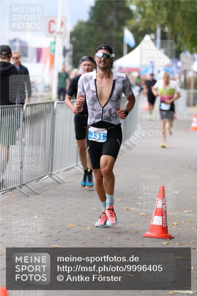 16.08.2026 - KN Förde Triathlon 2026 Antke Förster http://msf.ph/oto/9996405 16.08.2026 11:51:31 Laufen  meine-sportfotos.de