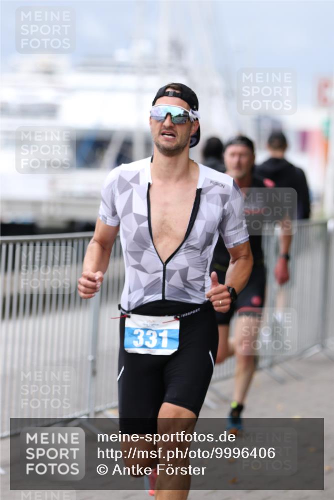 16.08.2026 - KN Förde Triathlon 2026 Antke Förster http://msf.ph/oto/9996406 16.08.2026 11:51:33 Laufen  meine-sportfotos.de