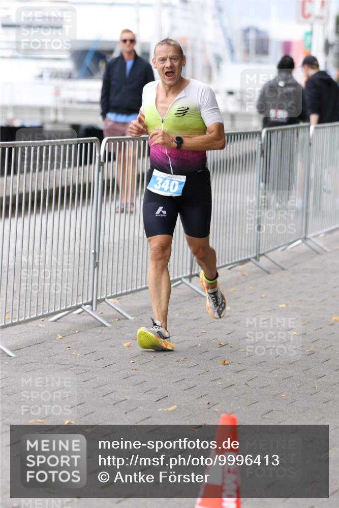 16.08.2026 - KN Förde Triathlon 2026 Antke Förster http://msf.ph/oto/9996413 16.08.2026 11:51:38 Laufen  meine-sportfotos.de