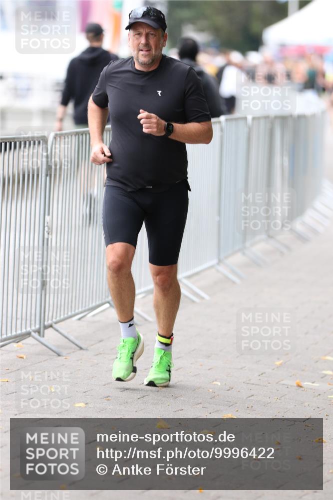 16.08.2026 - KN Förde Triathlon 2026 Antke Förster http://msf.ph/oto/9996422 16.08.2026 11:51:45 Laufen  meine-sportfotos.de