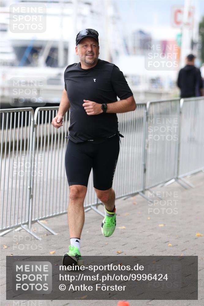 16.08.2026 - KN Förde Triathlon 2026 Antke Förster http://msf.ph/oto/9996424 16.08.2026 11:51:46 Laufen  meine-sportfotos.de
