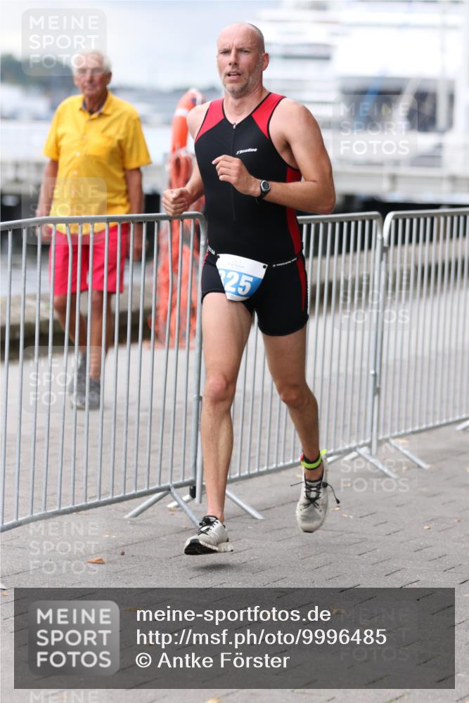 16.08.2026 - KN Förde Triathlon 2026 Antke Förster http://msf.ph/oto/9996485 16.08.2026 11:52:49 Laufen  meine-sportfotos.de