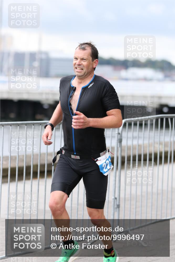 16.08.2026 - KN Förde Triathlon 2026 Antke Förster http://msf.ph/oto/9996497 16.08.2026 11:53:02 Laufen  meine-sportfotos.de