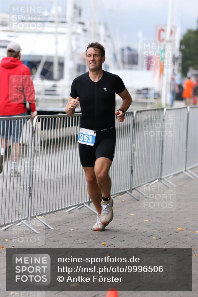 16.08.2026 - KN Förde Triathlon 2026 Antke Förster http://msf.ph/oto/9996506 16.08.2026 11:53:47 Laufen  meine-sportfotos.de