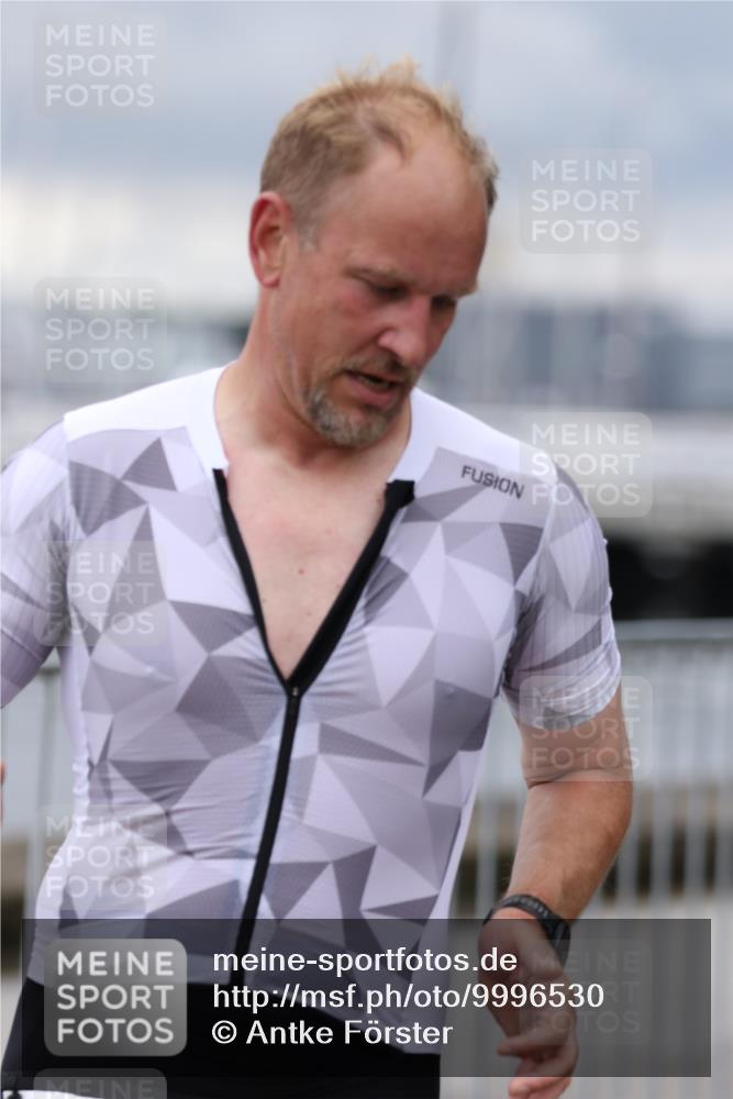 16.08.2026 - KN Förde Triathlon 2026 Antke Förster http://msf.ph/oto/9996530 16.08.2026 11:54:06 Laufen  meine-sportfotos.de