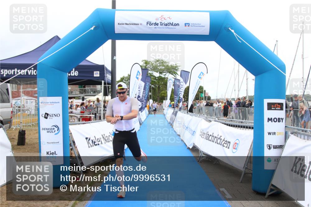 16.08.2026 - KN Förde Triathlon 2026 Markus Tischler http://msf.ph/oto/9996531 16.08.2026 11:58:46 Ziel 321, 331, 321, 331 meine-sportfotos.de