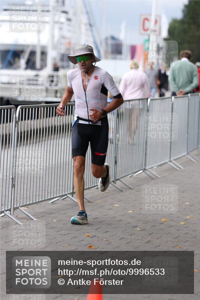 16.08.2026 - KN Förde Triathlon 2026 Antke Förster http://msf.ph/oto/9996533 16.08.2026 11:54:14 Laufen  meine-sportfotos.de